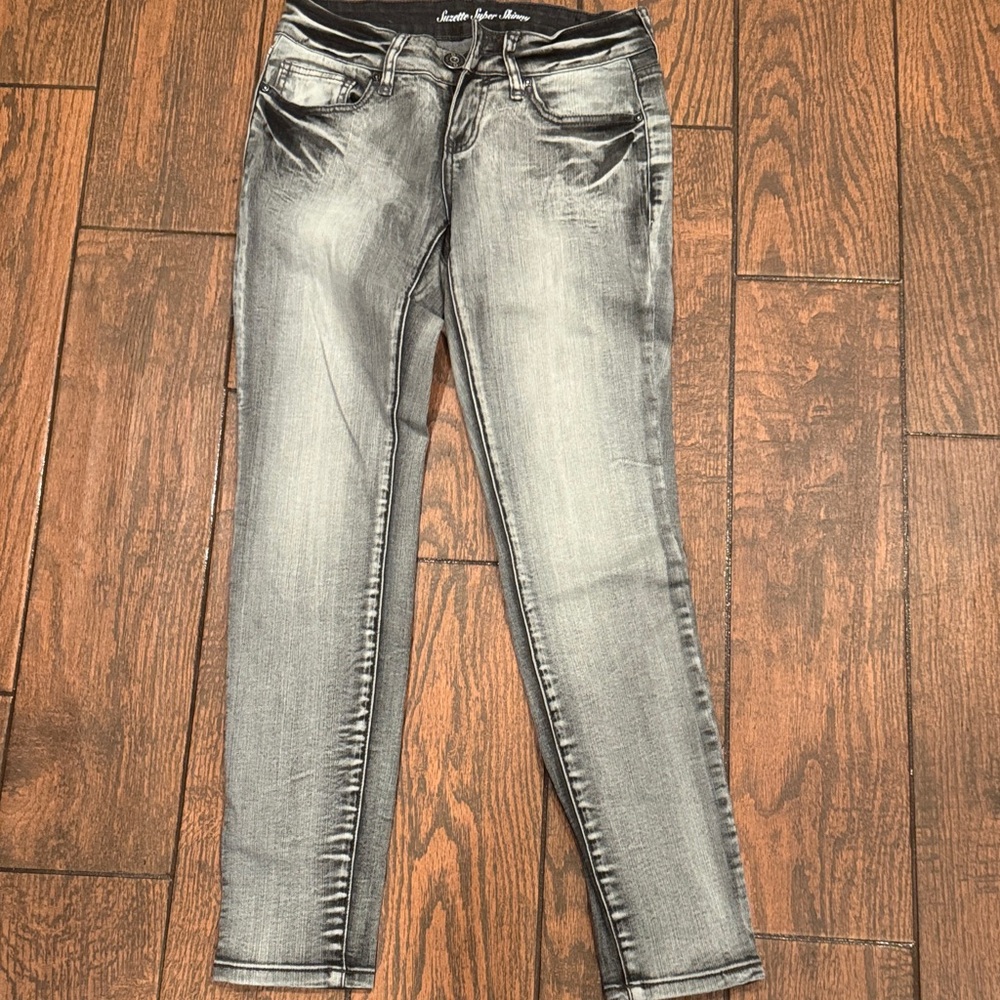 G by Guess Women's Charcoal and Light Gray Skinny Jeans